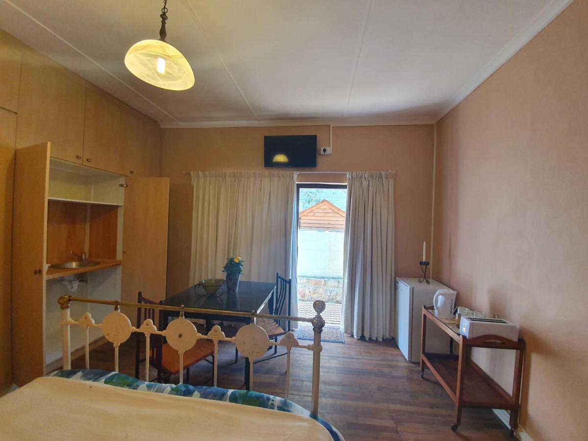 403 Main Road Accommodation ヘルマナス エクステリア 写真